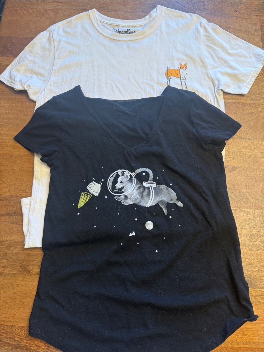 Black Space Dog Graphic V-Neck Tee + White Fox Pocket Tee